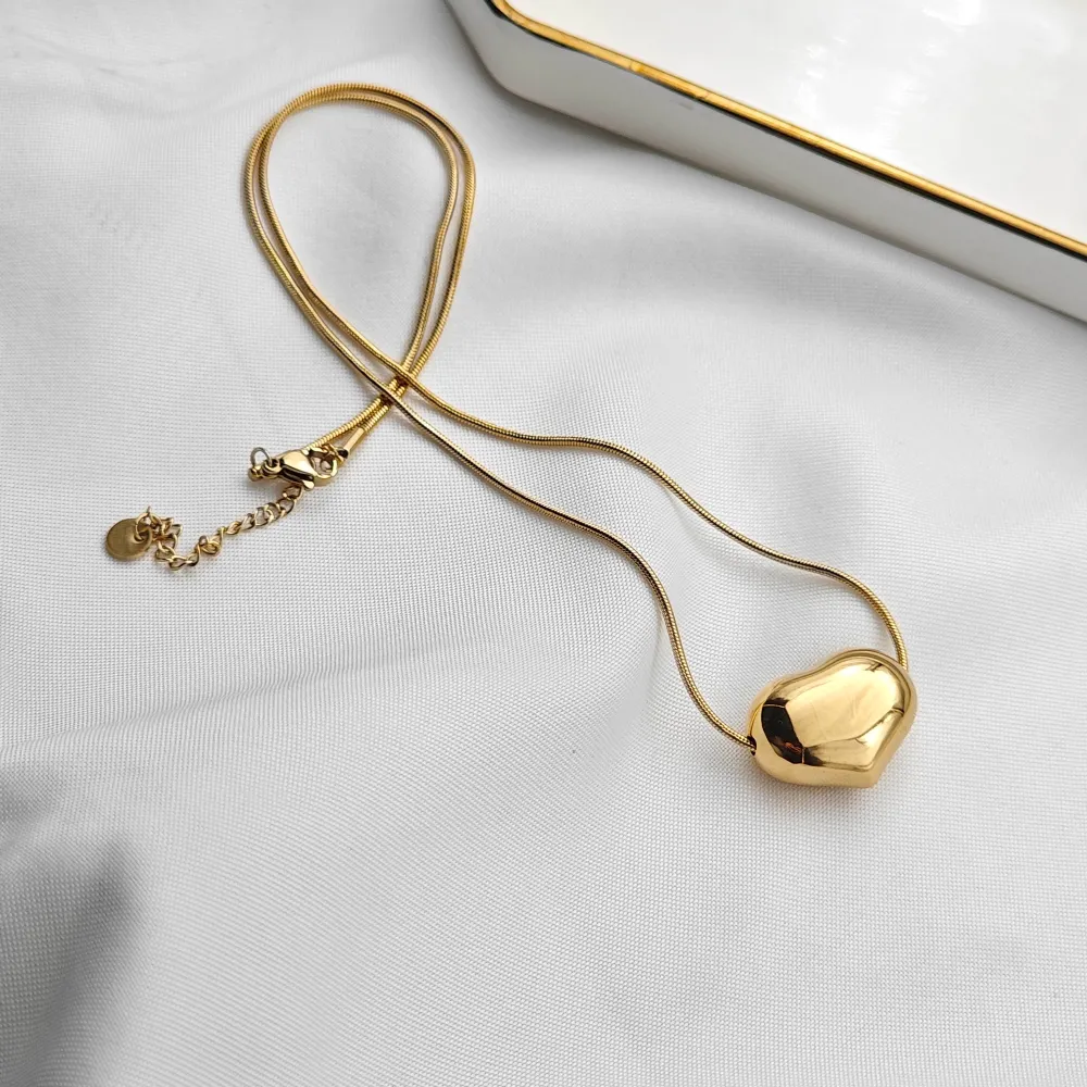 Stainless Steel Kalp Kolye