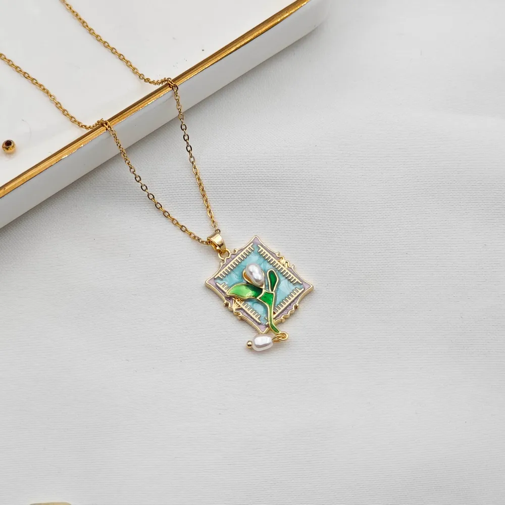 Stainless Steel Vintage Kolye