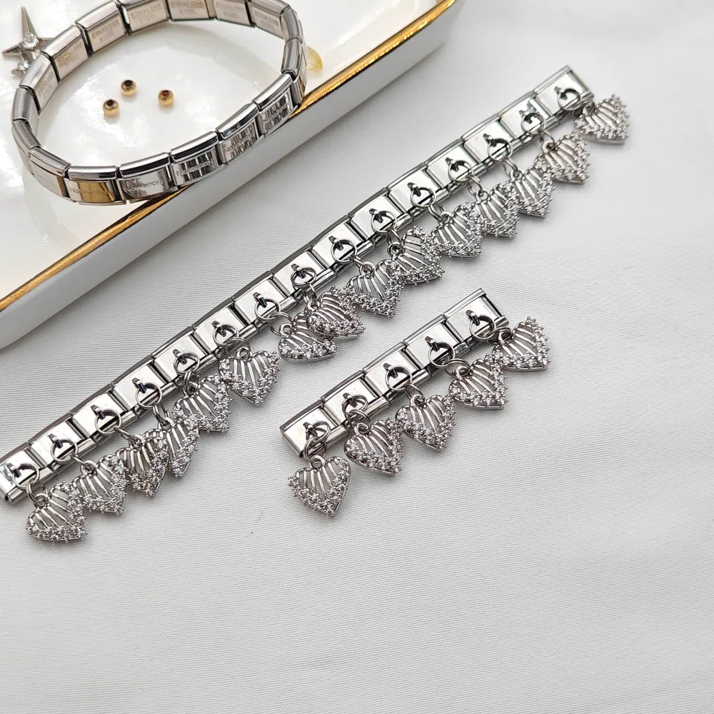 Stainless Steel Nomi Charm Deniz Kabuğu