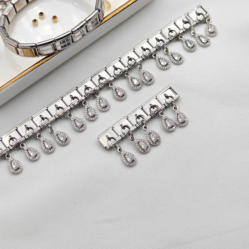 Stainless Steel Nomi Charm Baget