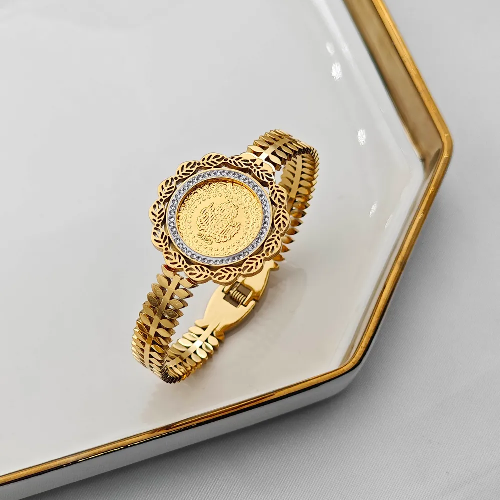 Stainless Steel Yarım Altın Takılı Kelepçe