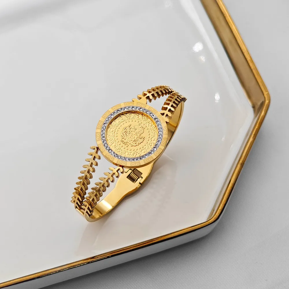 Stainless Steel Yarım Altın Takılı Kelepçe