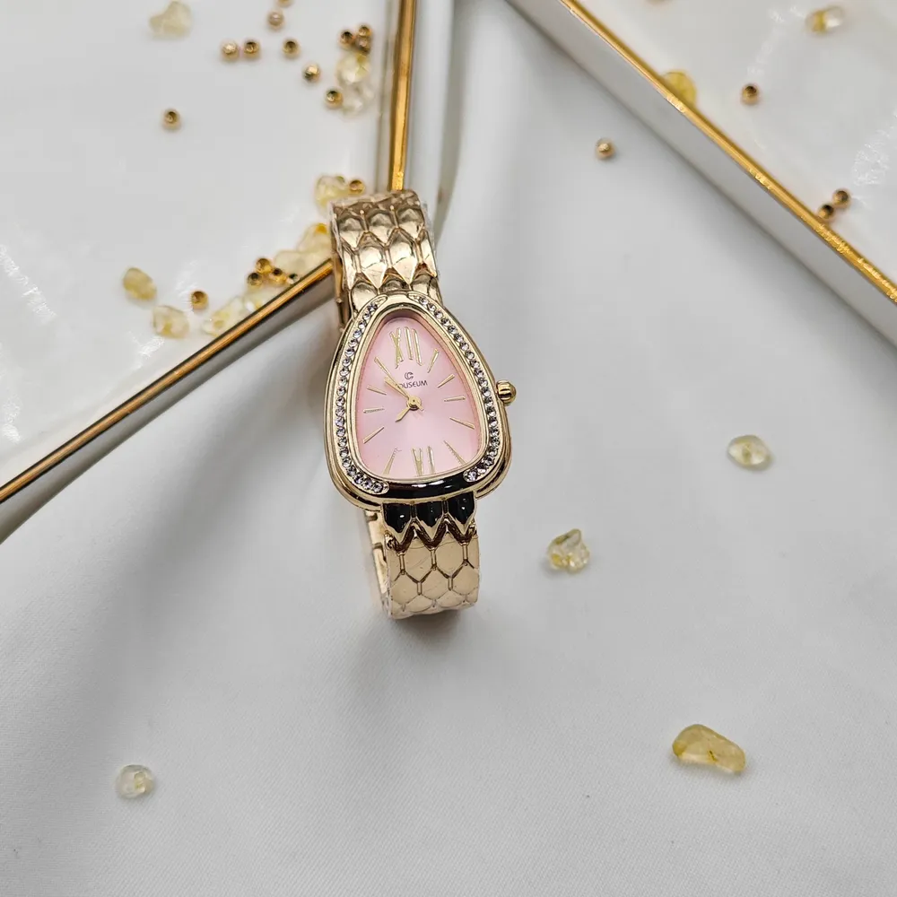 Yılan Model Bayan Saati