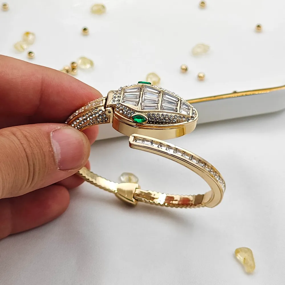 VİP Yılan Model Saat Kelepçe