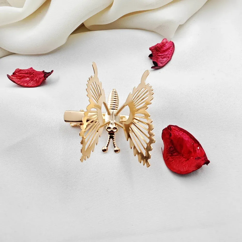 Sallanan Kanat Kelebek Toka